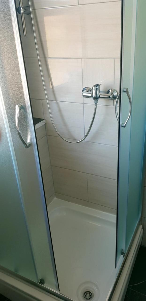 Penthouse Spudic Karlovac Apartment ภายนอก รูปภาพ