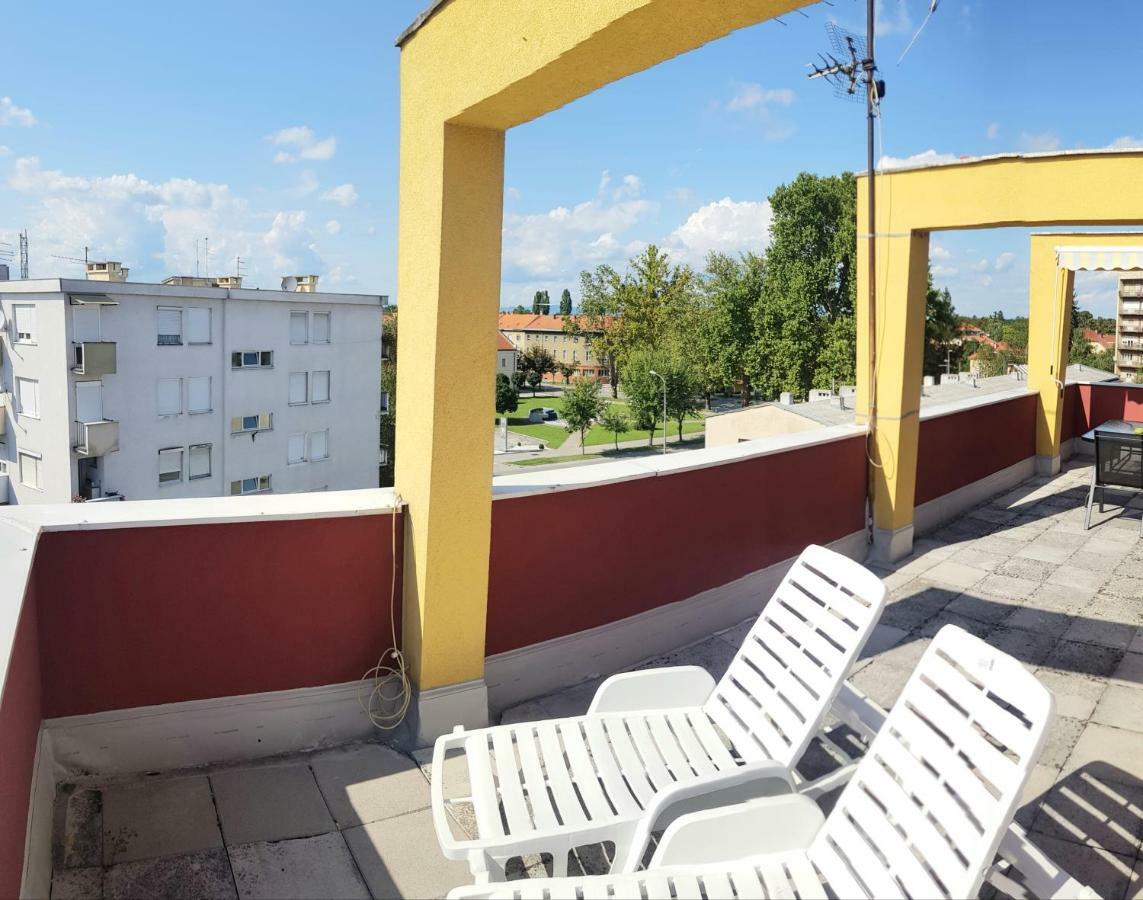 Penthouse Spudic Karlovac Apartment ภายนอก รูปภาพ